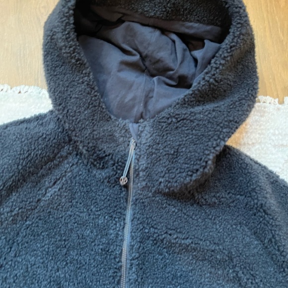 LULULEMON black fleece sherpa scuba half zip hoodie - Picture 3 of 3